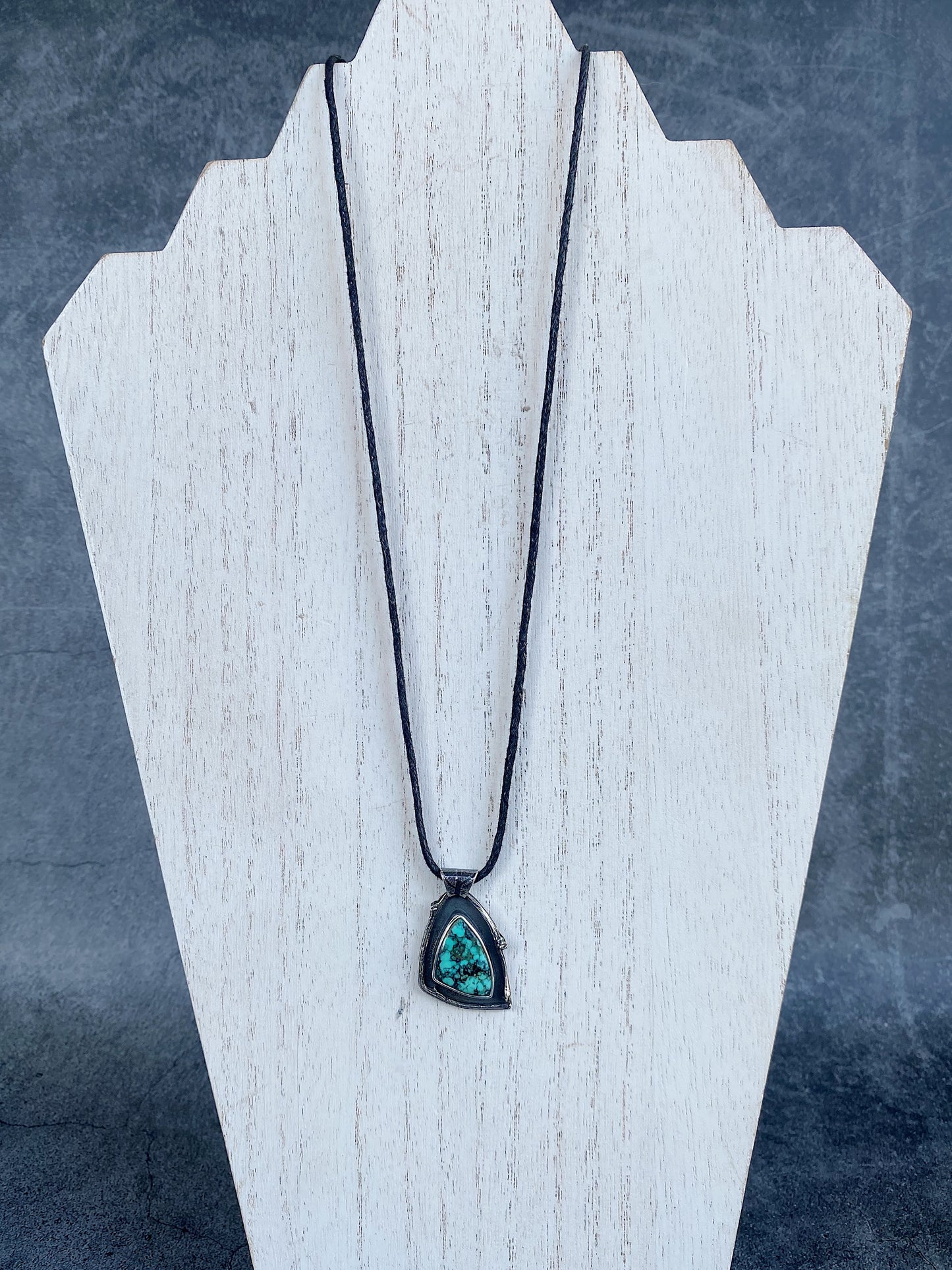 Nature's Aura Hubei Turquoise Necklace