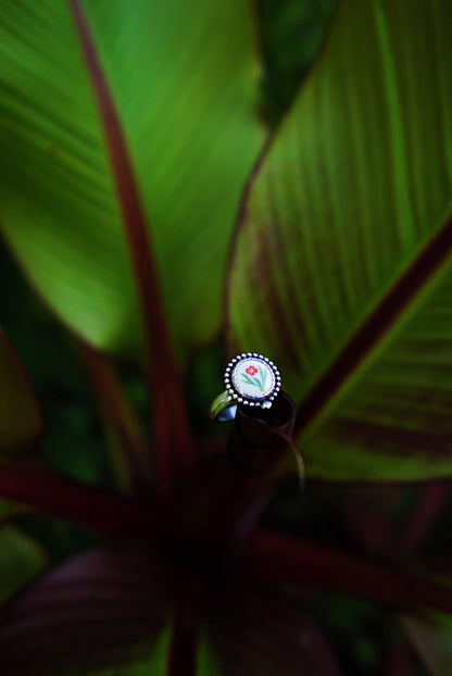 Porcelain Flower Ring - Size 7 3/4