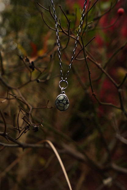 La Luna Oscura Necklace