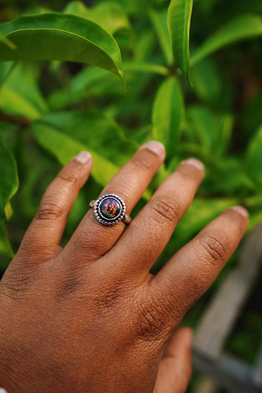 Porcelain Flower Ring - Size 7