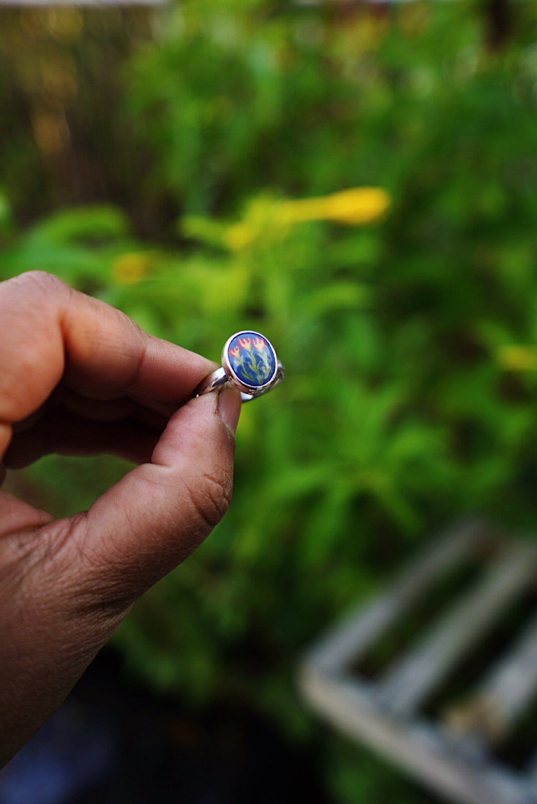 Porcelain Flower Ring - Size 8 3/4