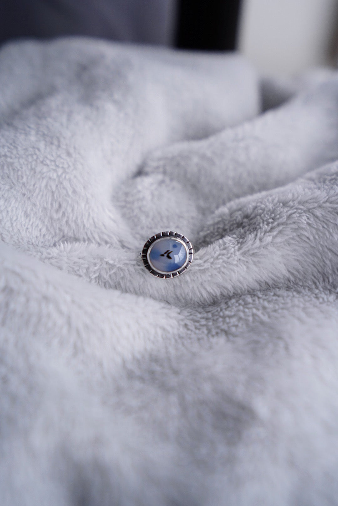 Winter Flight - Montana Agate Ring Sz 6 1/4